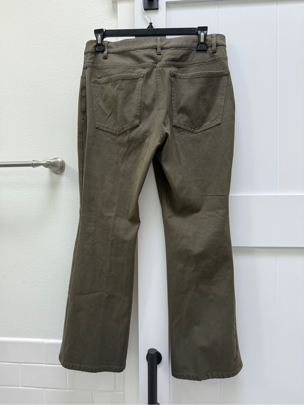 Theory Cropped Kick Flare Pants Olive Green Women’s Size 6 - Picture 7 of 11